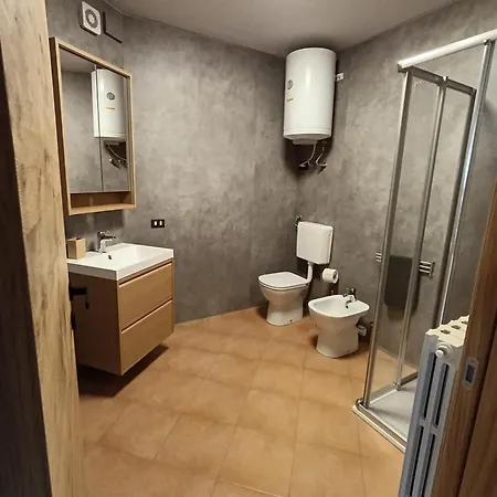 Emma Apartment *